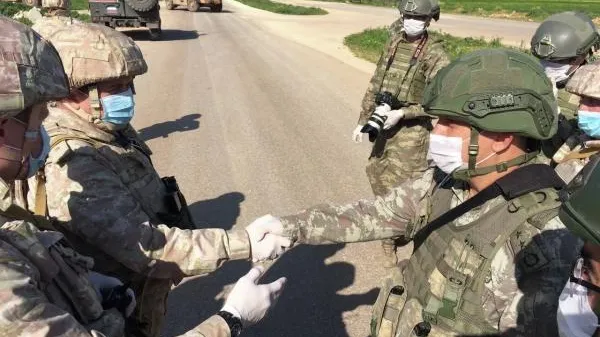 В Сирии военные РФ и Турции провели очередное совместное патрулирование