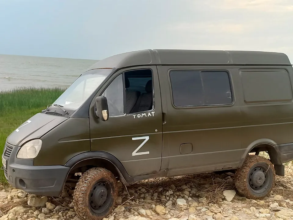 «Боль была такая, что я вцепился в операционную лампу и чуть ее не сломал»: бойца СВО подбила граната