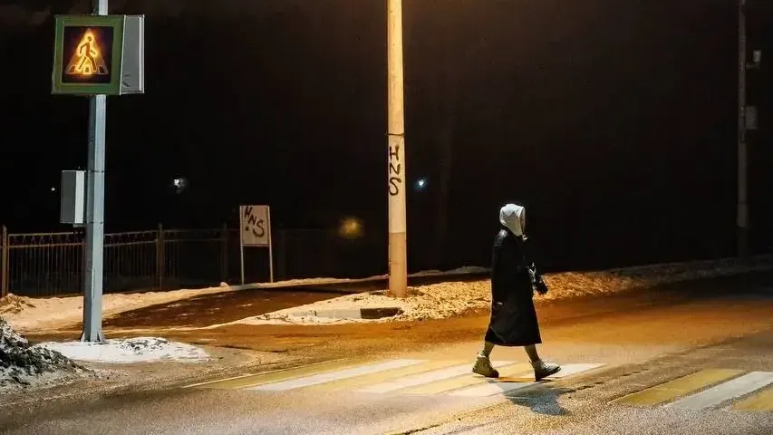 На одном самых опасных участков в Дубне появился «умный» пешеходный переход