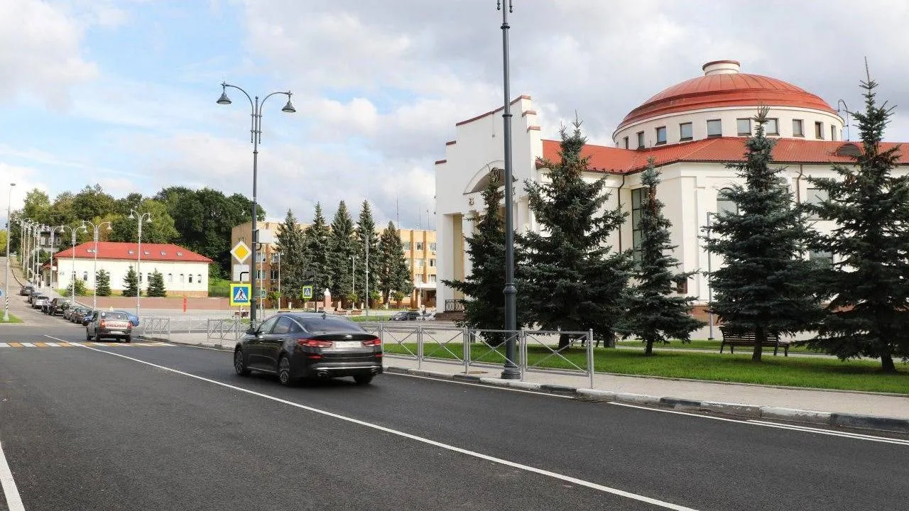 Шестнадцать дорог отремонтировали в Подмосковье по просьбам жителей