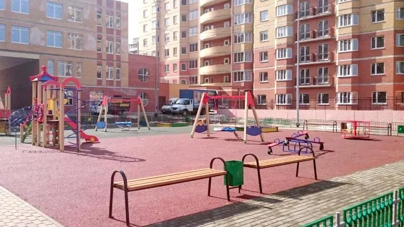 Новая высотка с двухуровневыми квартирами и подземным паркингом появилась в Дмитрове