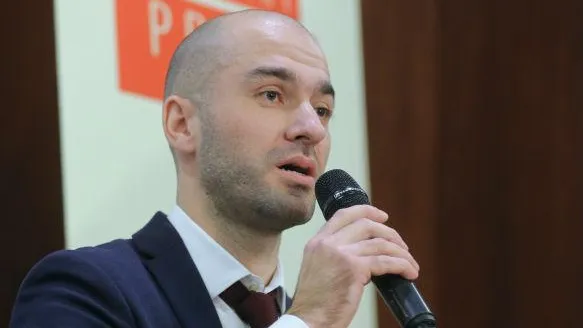 Лауреат «Русского Букера» Александр Снегирев провел диктант для жителей Подмосковья