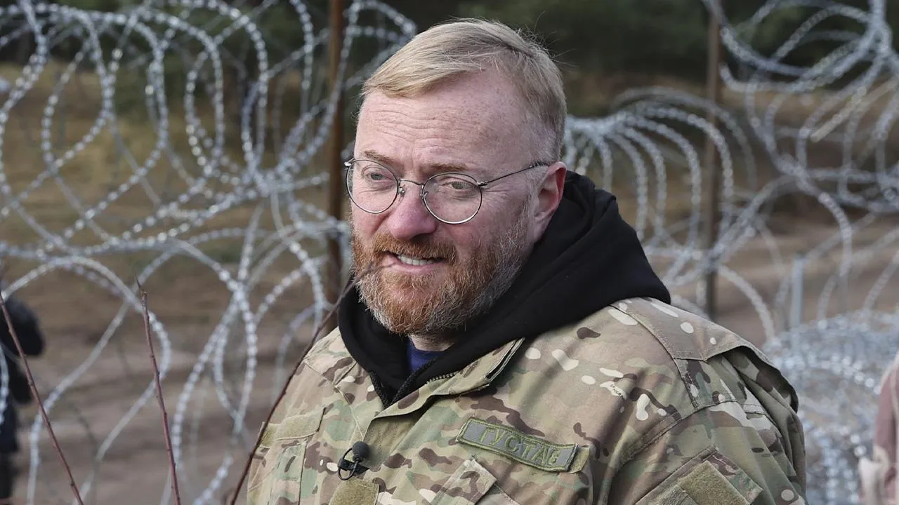 «Не пропустить грязь в кино»: Милонов предложил пересмотреть состав прокатной комиссии Минкульта