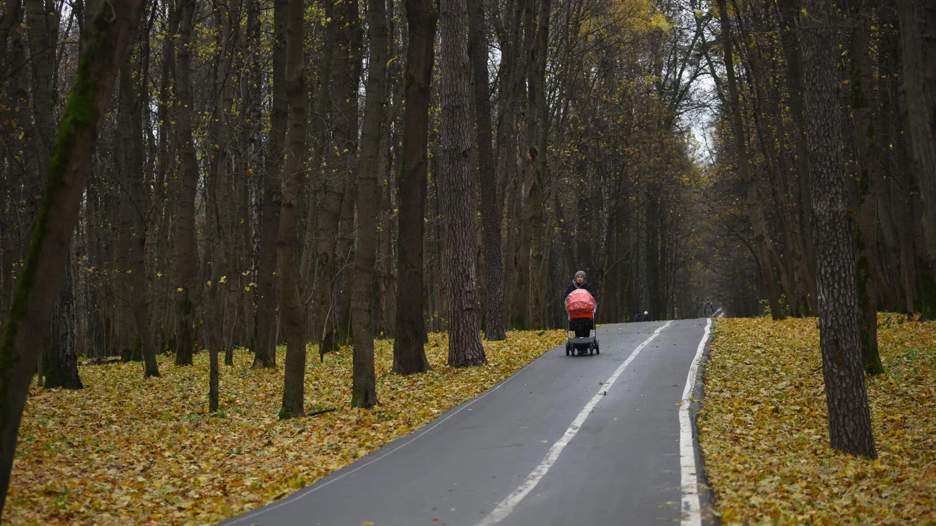 Сомнолог назвал главные ошибки молодых мам, мешающие отдыху