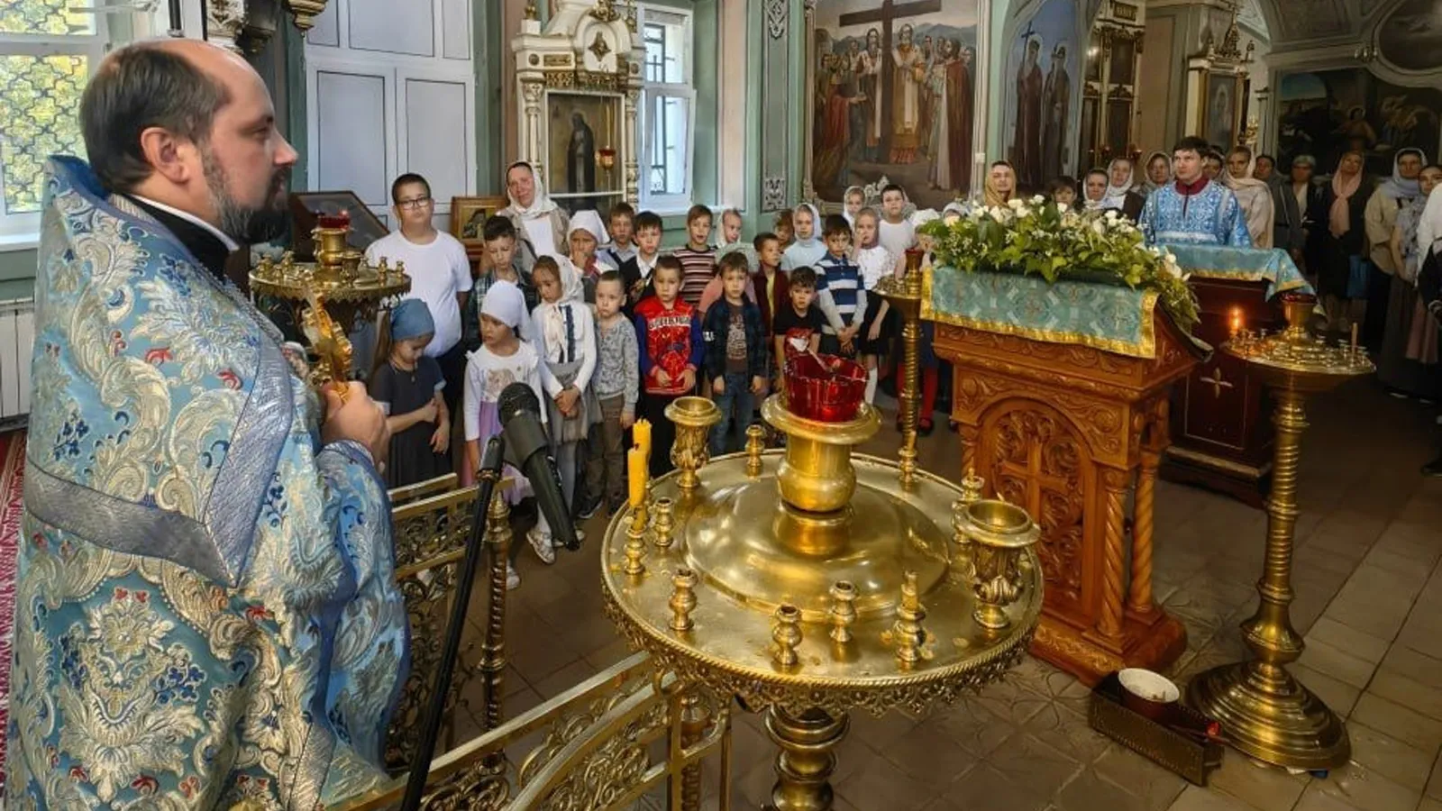 Фото: Тихвинский храм г. Ступино