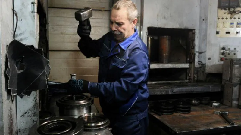 Эксперт отметил, что спад российской экономики оказался намного ниже прогнозов