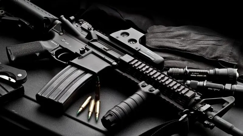 Двое с автоматом атаковали ресторан в столице, ранен человек