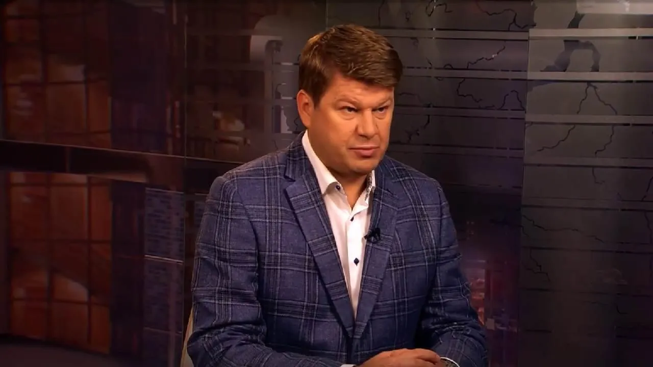 «Либо трусы надеть, либо крестик снять»: Губерниев оценил риторику руководства ФЛГР