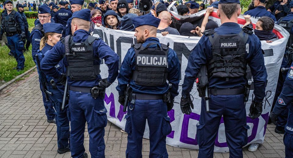 Польские железнодорожники проведут в понедельник акции протеста