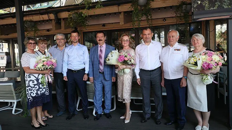 Глава Балашихи поздравил семейные пары с предстоящим Днем семьи, любви и верности