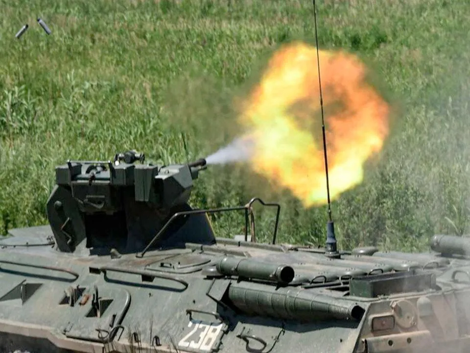 Потерял колонну: боец СВО отстал от своих и едва не погиб