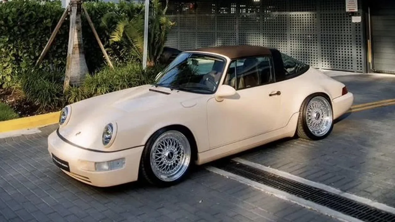 По цене квартиры: на «Авито» в Москве продают легендарный Porsche из культовых фильмов