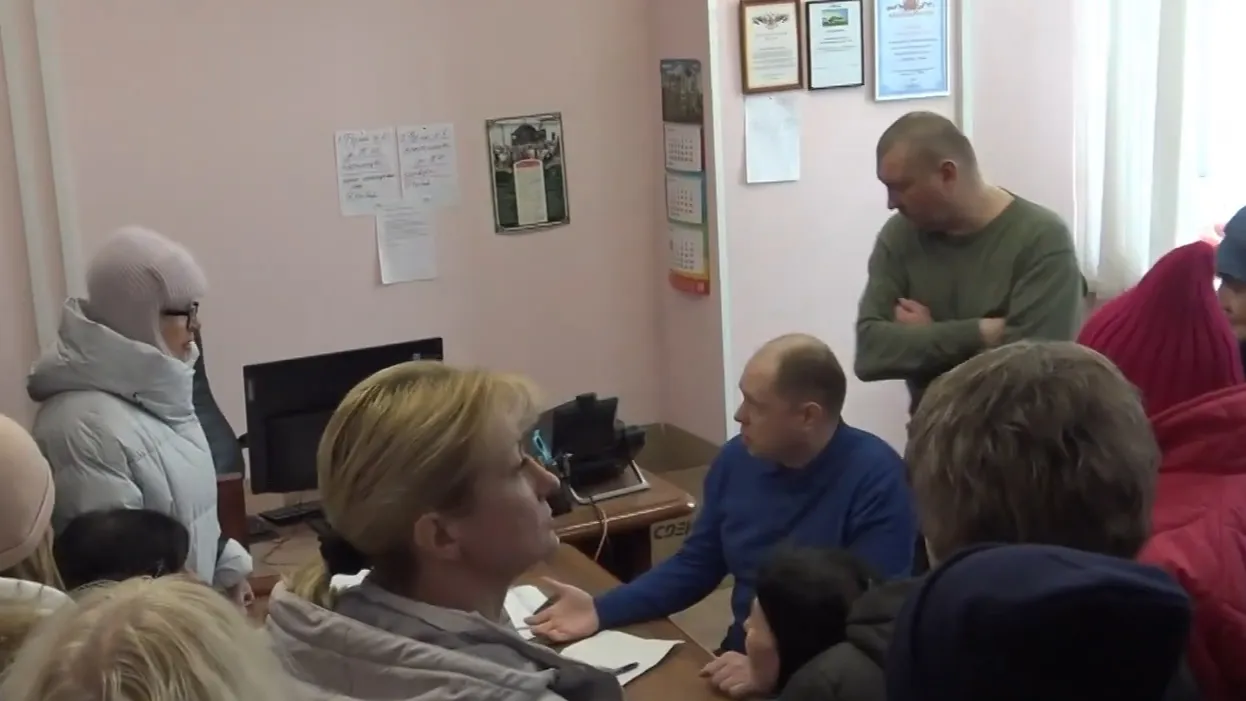 кадр видеосъемки, Юрий Буров