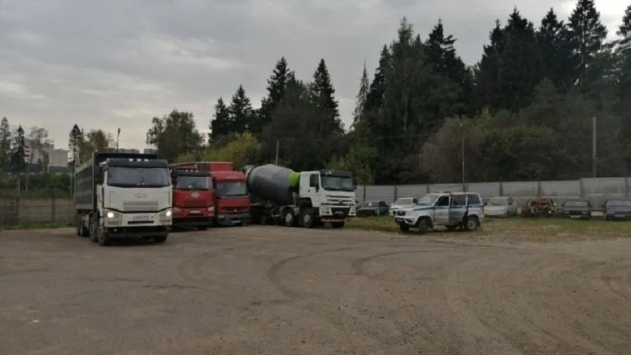 Одиннадцать нарушителей правил обращения с отходами выявили на юге Подмосковья