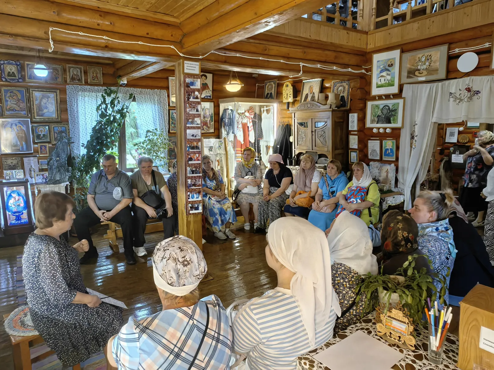 Фото: Знаменский храм в Старой Кашире города Ступино