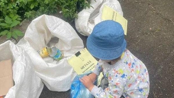 Волонтеры собрали более двух кубометров отходов во время экоакции в городском округе Истра