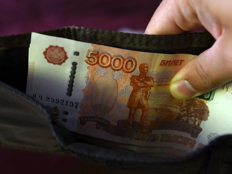 Практически невозможно: стало известно, сколько нужно работать для пенсии в 100 тысяч рублей