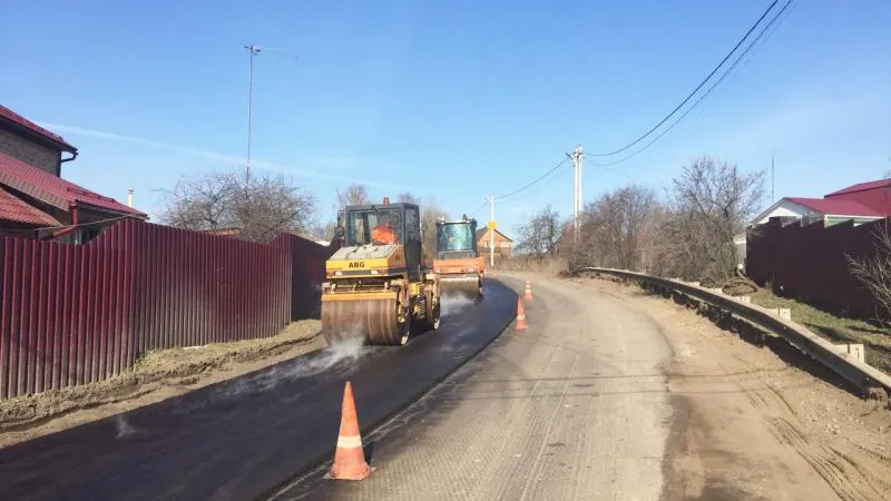 Ремонт дорог стартовал в Чеховском районе