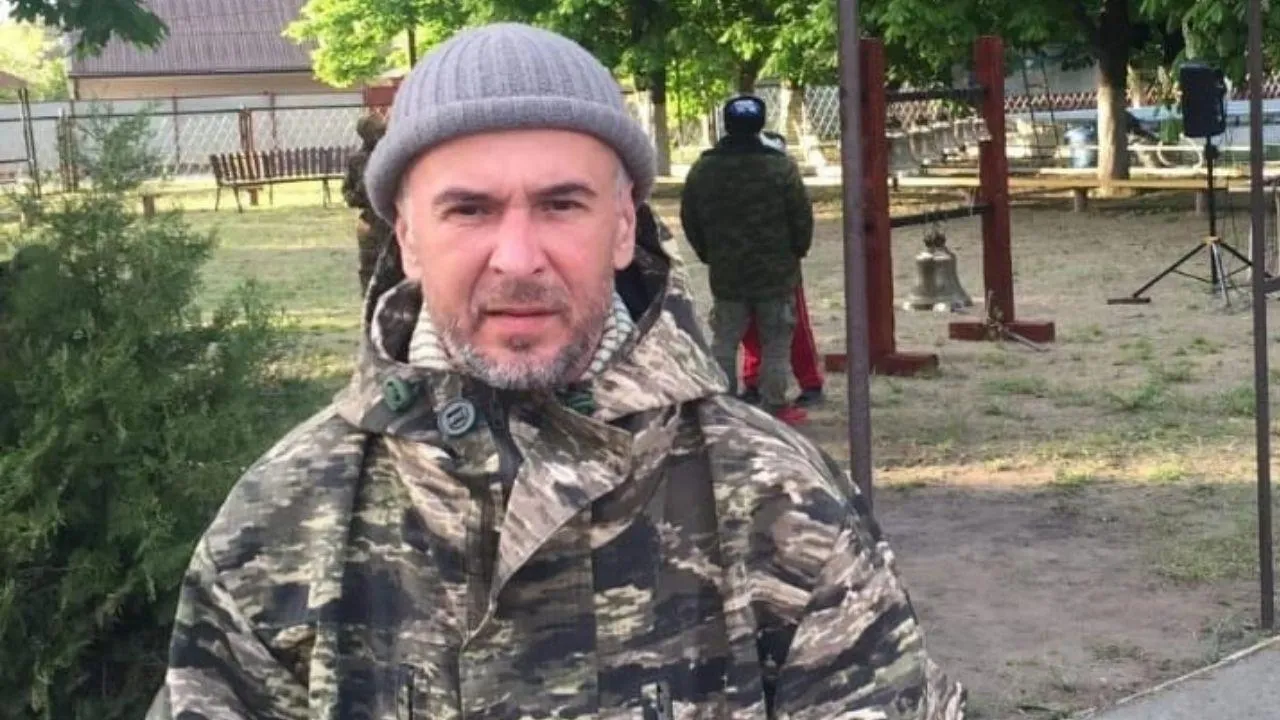 «Палку привязал к ноге и поехали дальше»: боец СВО рассказал о ранении в «Шервудском лесу»