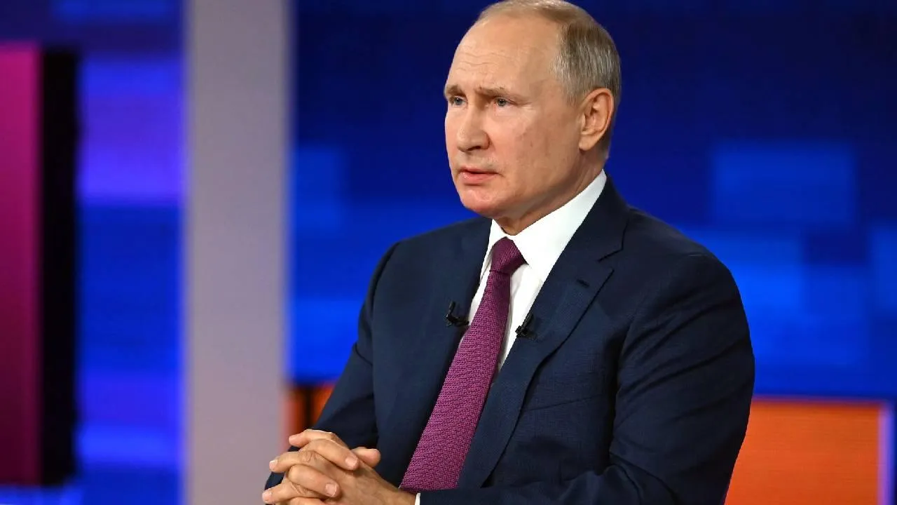 «Сражаемся за правду»: Путин вручил награды героям СВО и обратился к семьям бойцов