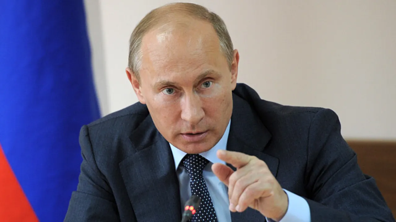 Российский президент подписал указ о проведении в РФ Года защитника Отечества