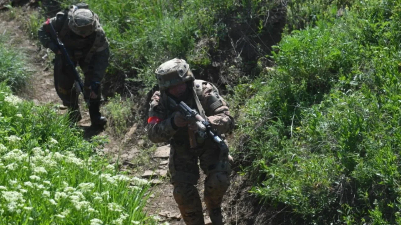 Российская армия продвинулась в ЛНР на семь километров вглубь украинской обороны