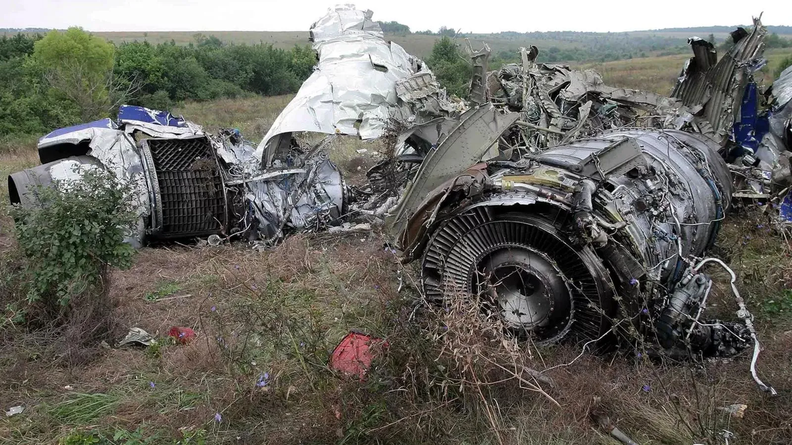 Обломки Ту-154Б-2 в 138 километрах от Ростова-на-Дону. Сергей Венявский