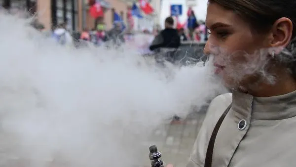 Запрет на вейпы введут в Казахстане