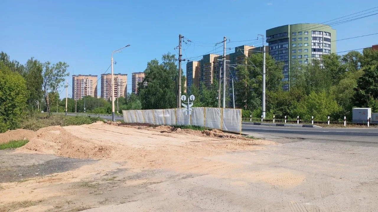 Работы по благоустройству территории веломаршрута «Дубненская кругосветка» проходят в Подмосковье