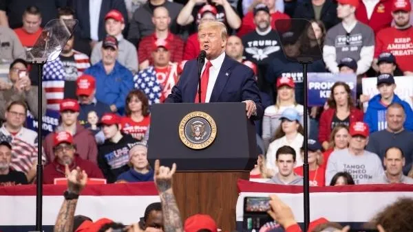 Эксперт объяснил введение режима ЧС на всей территории США