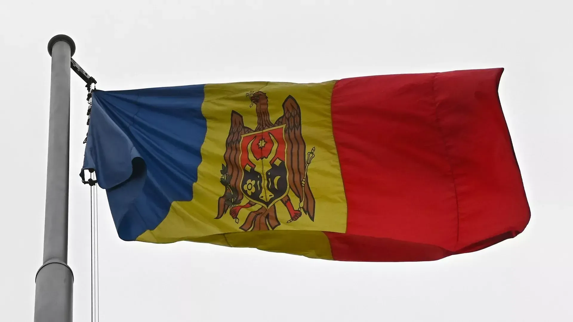 В парламенте Молдавии выступили за разрыв всех отношений с СНГ