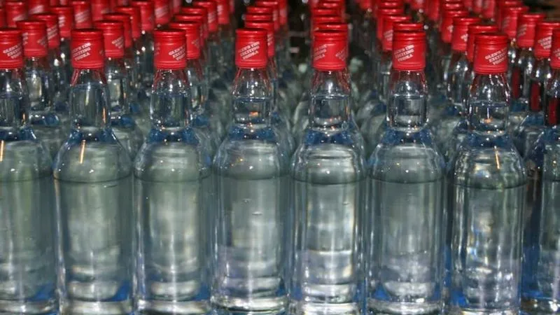 Крупную партию нелегального алкоголя изъяли в Старой Купавне