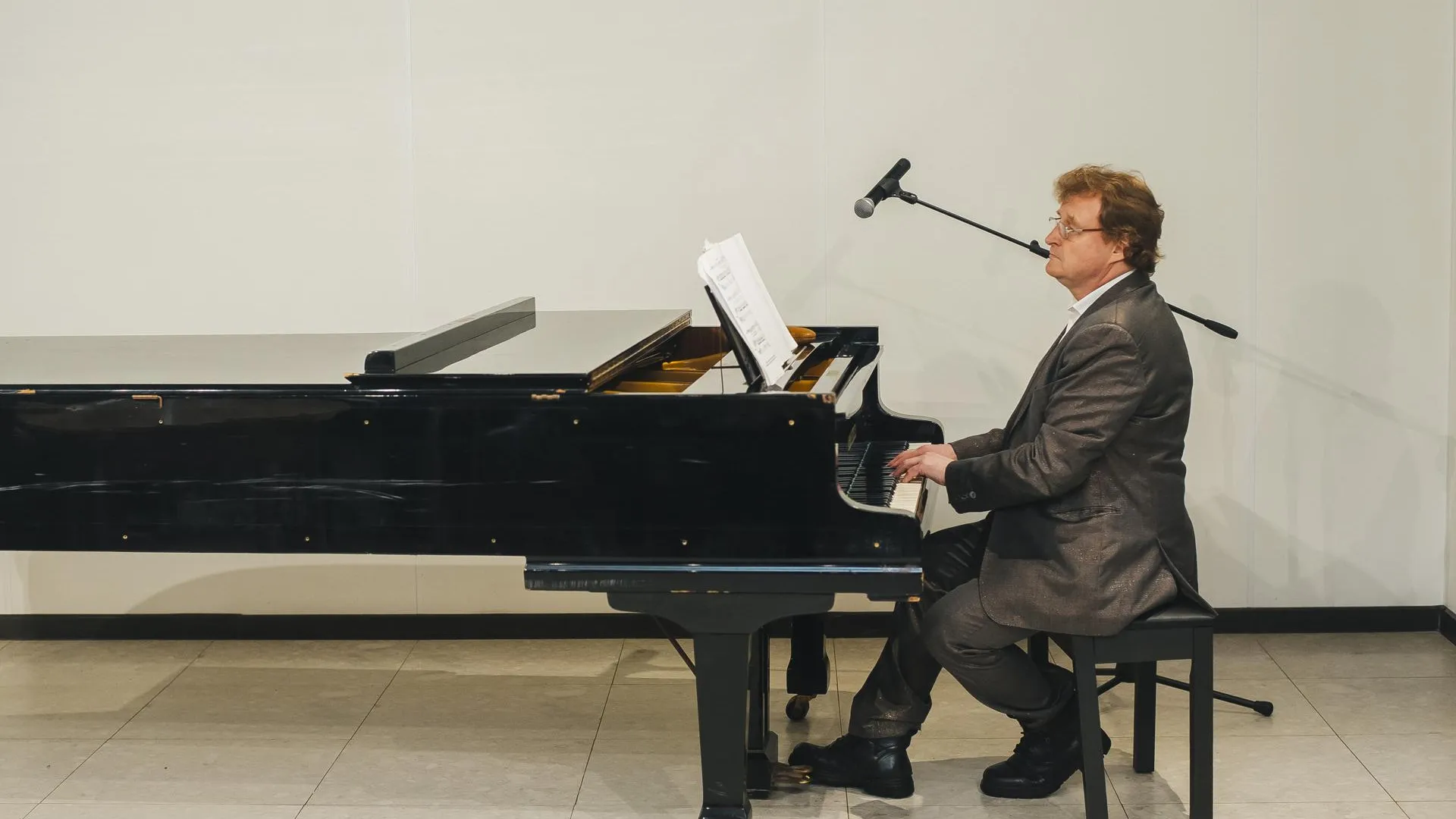 В Пушкинском состоится премьера спектакля «Любовь и голуби»