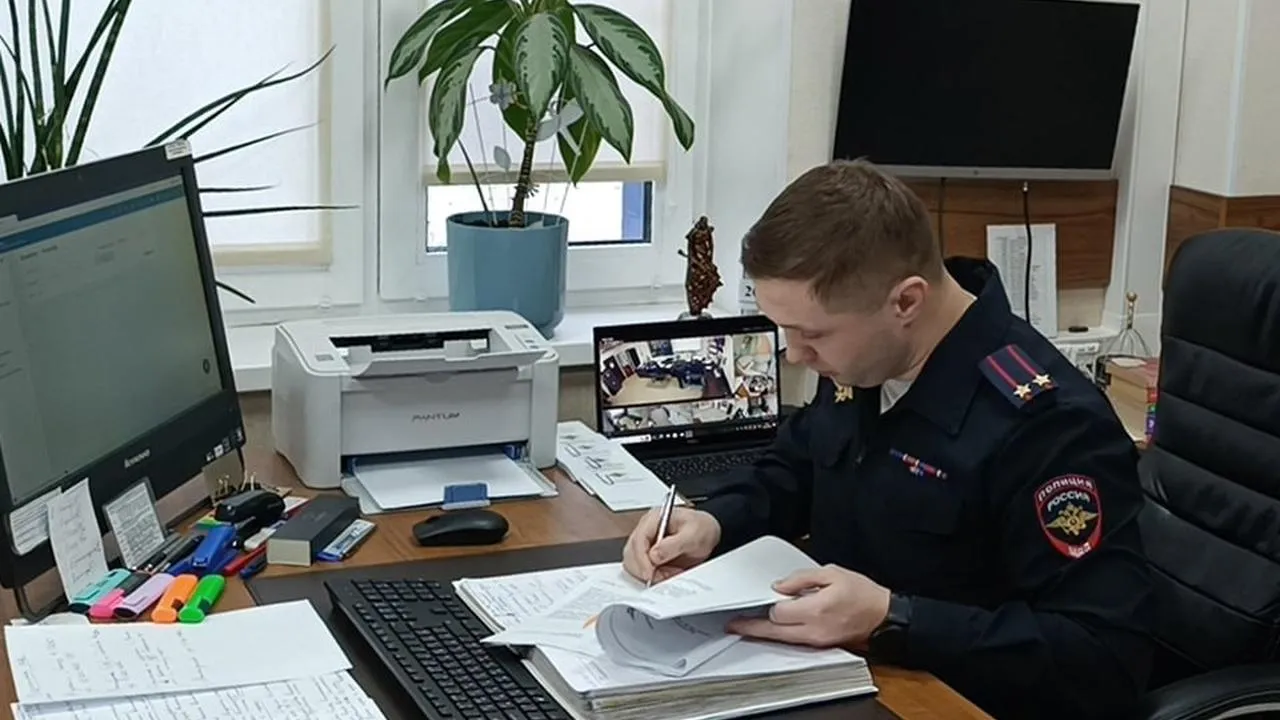 Курьерский аппетит: молодой человек не удержался и съел заказ клиентки, но попался