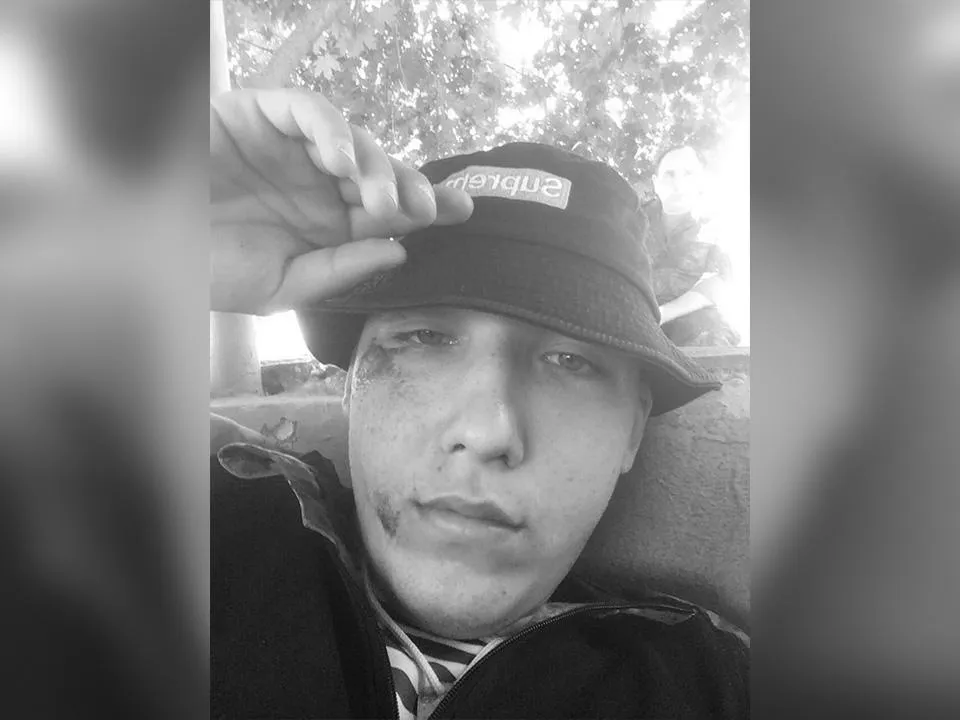 «Не вздумай умереть, я за тебя еще орден получу»: боец СВО после атаки ВСУ тянул на себе раненого сержанта