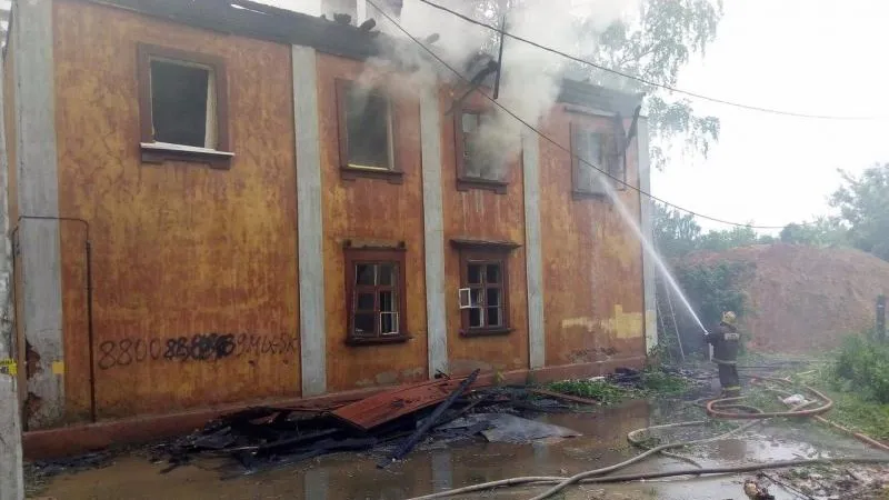 Довоенный кирпичный дом горел в Балашихе, жертв нет 