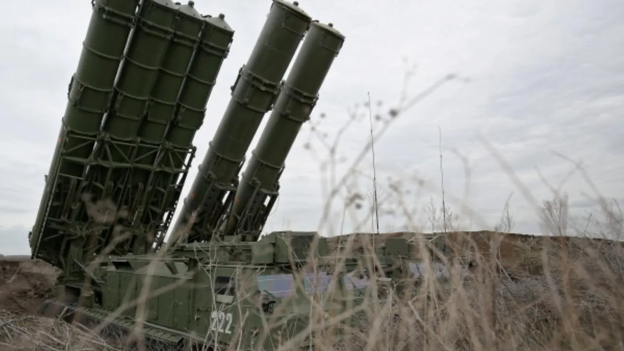 Российская ПВО перехватила шесть украинских беспилотников в Тульской и Орловской областях