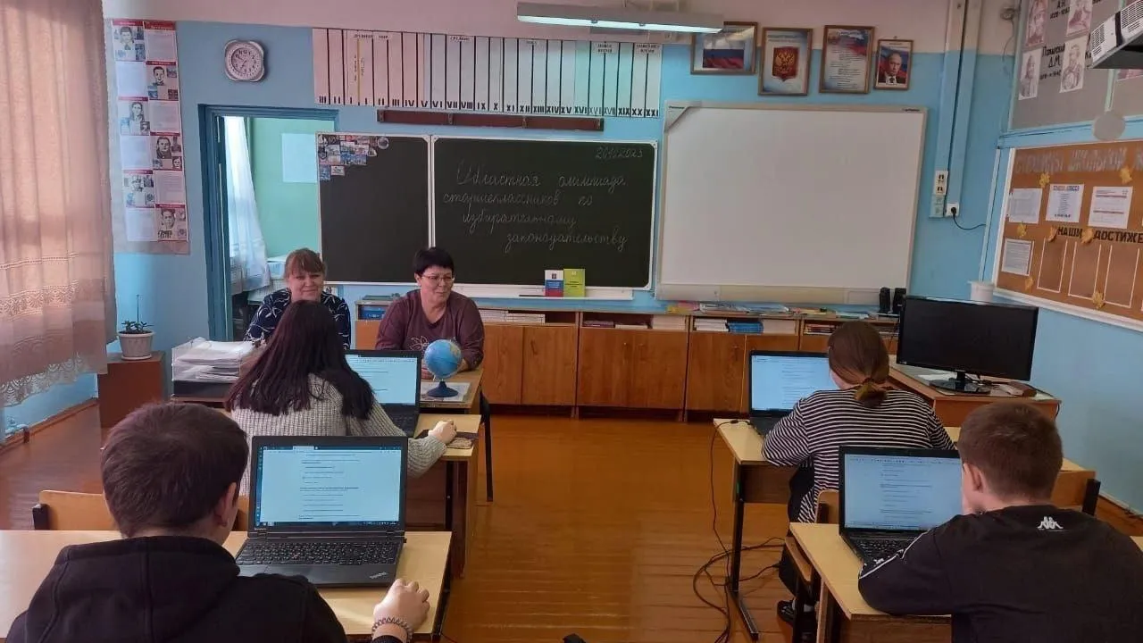 Старшеклассники Каширы приняли участие в Областной олимпиаде по избирательному законодательству