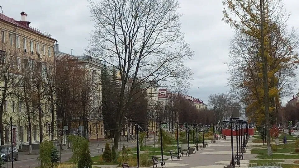 Фото: REGIONS/Олег Книжник. На фото: МОПК — второе здание слева