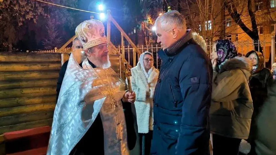 Глава Фрязина во время празднования Крещения Господня. Фото: t.me/VorobievDmitrij