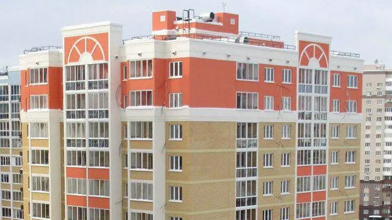 Высотку для одиночек на 200 квартир построили в Ленинском районе
