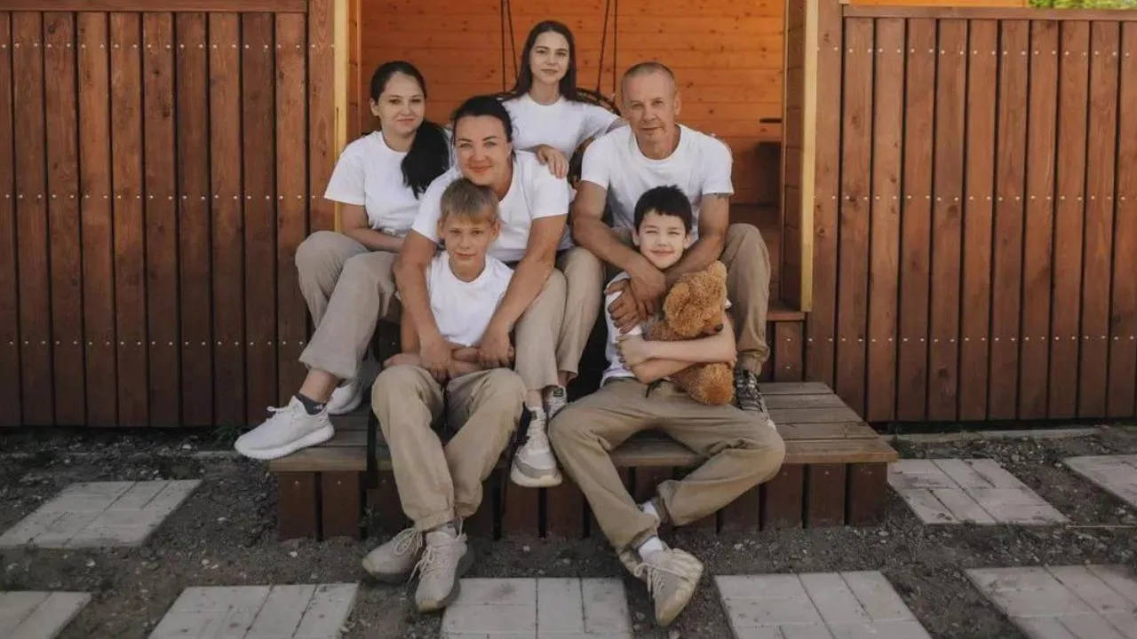 Уже тысяча семьсот детей-сирот обрели семью с начала года в Подмосковье