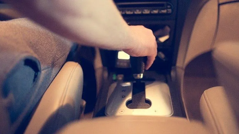 В Подмосковье работник автосервиса угнал машину клиентки