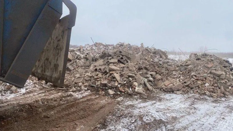 В Ленинском и Рузе пресекли незаконный сброс отходов