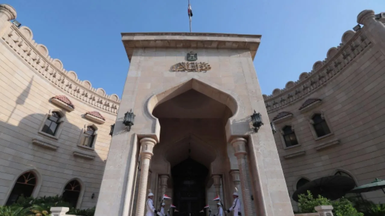 Протестующие в Багдаде ворвались в здание шведского посольства и подожгли его