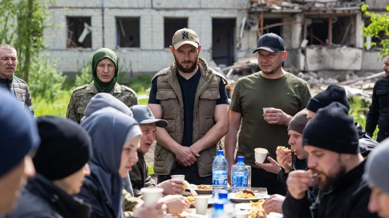Возвращение из плена: трое жителей Курской области доставлены в Россию после удержания на Украине