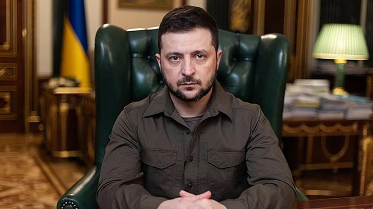 Трещина в поддержке Зеленского: против кого играет Евросоюз?