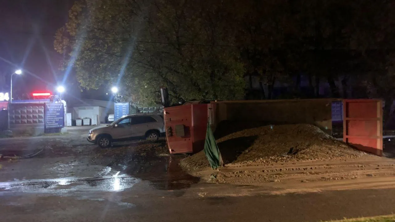 Четыре человека погибли в ДТП с грузовиком в Балашихе