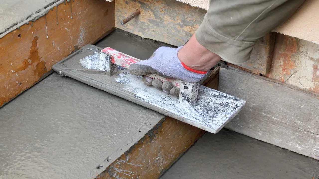 istockphoto.com/simazoran