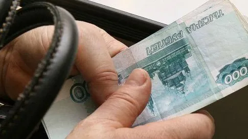 Из-за 5 тысяч рублей проломили череп продавщице и сожгли магазин в Домодедове